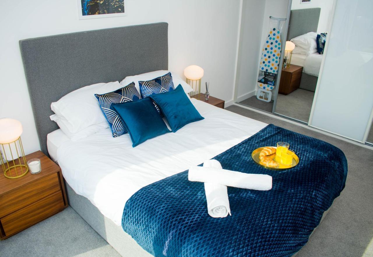 Exoticstay Apartments - Ultra Luxe Top Floor Suite - City Centre Apartment With Cube View - Smart 4K Tv With Ultrafast Wifi & Netflix Birmingham Kültér fotó