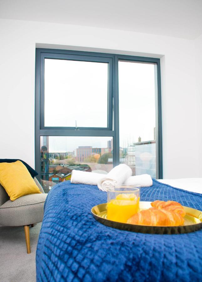 Exoticstay Apartments - Ultra Luxe Top Floor Suite - City Centre Apartment With Cube View - Smart 4K Tv With Ultrafast Wifi & Netflix Birmingham Kültér fotó