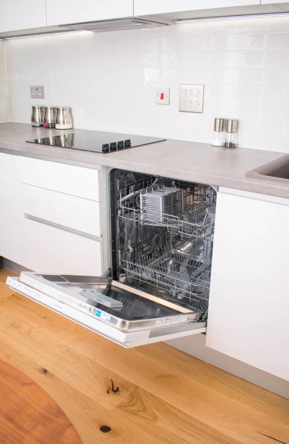 Exoticstay Apartments - Ultra Luxe Top Floor Suite - City Centre Apartment With Cube View - Smart 4K Tv With Ultrafast Wifi & Netflix Birmingham Kültér fotó