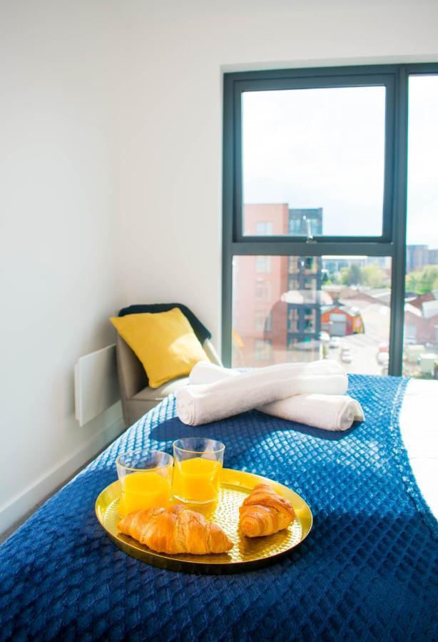 Exoticstay Apartments - Ultra Luxe Top Floor Suite - City Centre Apartment With Cube View - Smart 4K Tv With Ultrafast Wifi & Netflix Birmingham Kültér fotó