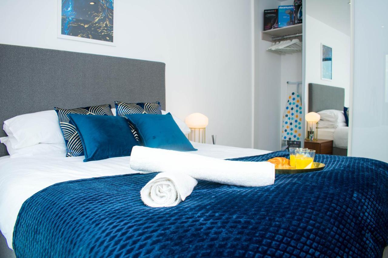 Exoticstay Apartments - Ultra Luxe Top Floor Suite - City Centre Apartment With Cube View - Smart 4K Tv With Ultrafast Wifi & Netflix Birmingham Kültér fotó