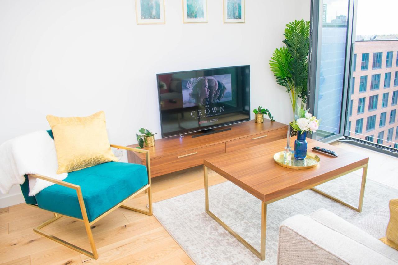 Exoticstay Apartments - Ultra Luxe Top Floor Suite - City Centre Apartment With Cube View - Smart 4K Tv With Ultrafast Wifi & Netflix Birmingham Kültér fotó