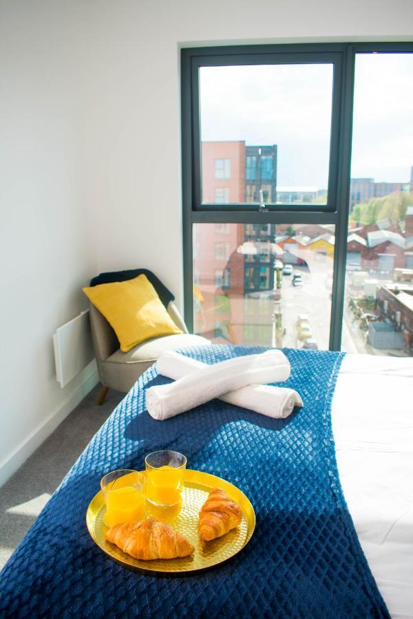Exoticstay Apartments - Ultra Luxe Top Floor Suite - City Centre Apartment With Cube View - Smart 4K Tv With Ultrafast Wifi & Netflix Birmingham Kültér fotó